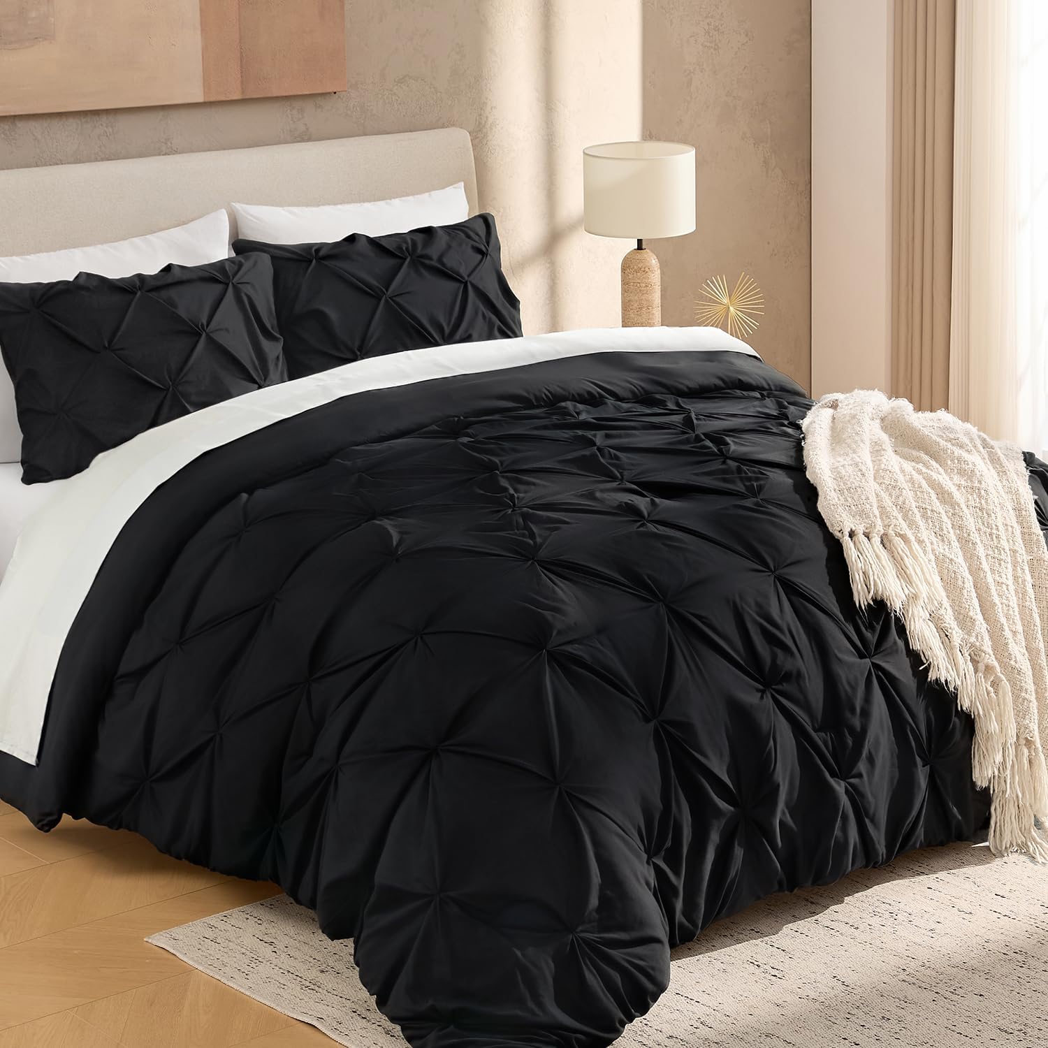 Cute Soft Pinch Pleat Comforters Bedding Set