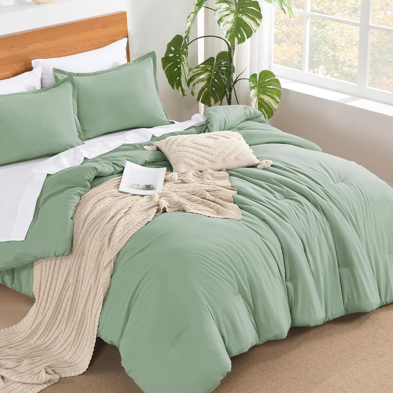Bed in a Bag Solid Soft Lightweight Comforter Sets
